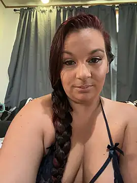 Snapshot of thickfarmtwat chatting on 8, 7, 2026 thickfarmtwat online show from 8, 7, 2026