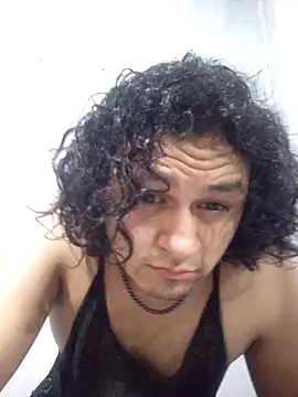 Snapshot of Nicolasfacundo chatting on 4, 11, 2025 Nicolasfacundo online show from 4, 11, 2025