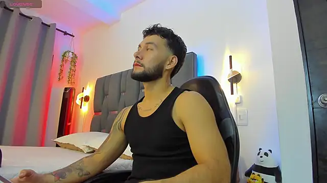 Snapshot of noah_corvelle chatting on 11, 1, 2026 noah corvelle online show from 11, 1, 2026