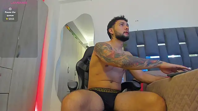 Snapshot of noah_corvelle chatting on 9, 4, 2026 noah corvelle online show from 9, 4, 2026