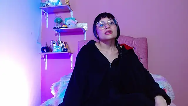 Snapshot of valkiry_ chatting on 12, 1, 2026 valkiry online show from 12, 1, 2026