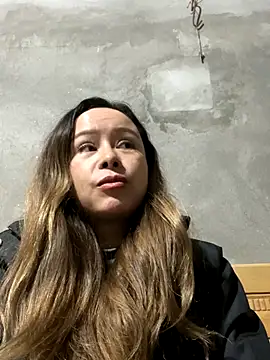 thu-cuoi online show from 17, 12, 2025