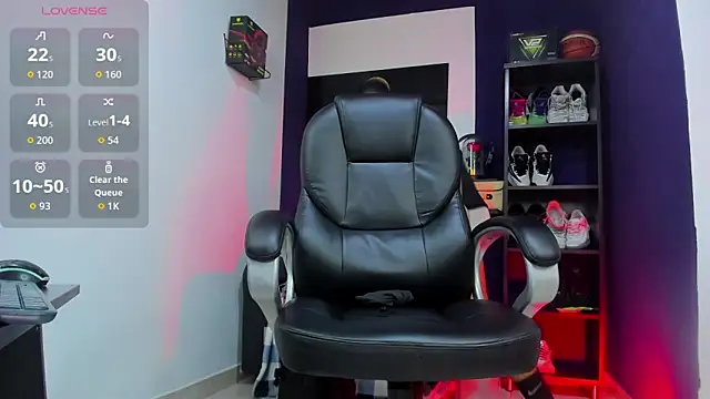 Snapshot of Alex_king27 chatting on 6, 3, 2026 Alex king27 online show from 6, 3, 2026