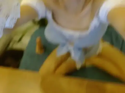 Snapshot of Lina-thingirl chatting on 14, 11, 2025 Lina-thingirl online show from 14, 11, 2025