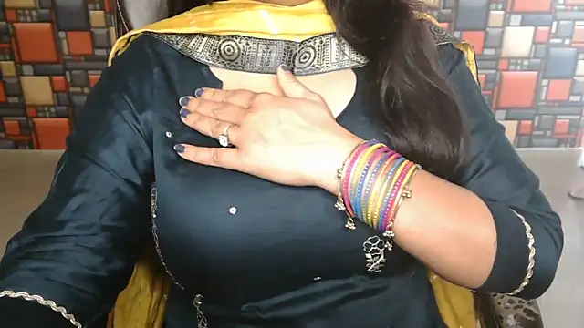 Snapshot of Yanshi55 chatting on 9, 4, 2026 Yanshi55 online show from 9, 4, 2026