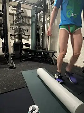 Snapshot of ippei0001 chatting on 16, 4, 2026 ippei0001 online show from 16, 4, 2026