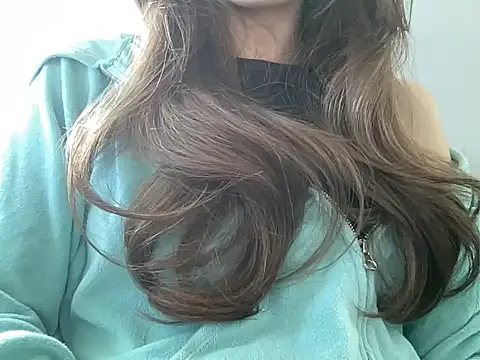 Snapshot of hugandlove chatting on 4, 11, 2025 hugandlove online show from 4, 11, 2025