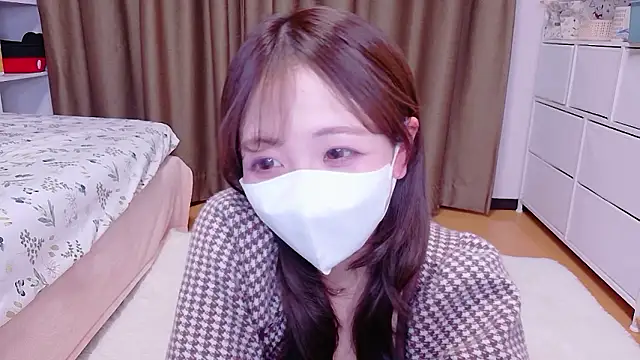 Snapshot of -aotan- chatting on 7, 4, 2026 -aotan- online show from 7, 4, 2026