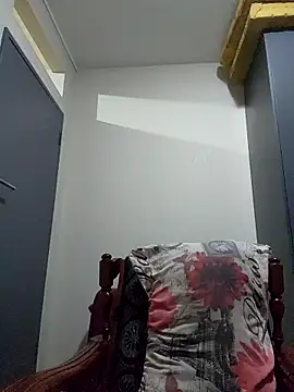 Snapshot of Mommy_Sienna chatting on 26, 11, 2025 Mommy Sienna online show from 26, 11, 2025