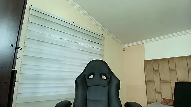 BeatrizSchmidt online show from 21, 11, 2025