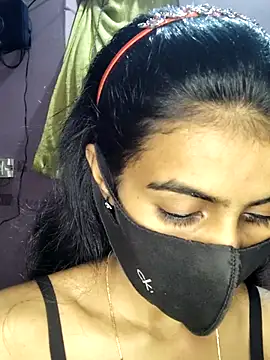 Snapshot of Thaper_Meera2 chatting on 7, 4, 2026 Thaper Meera2 online show from 7, 4, 2026