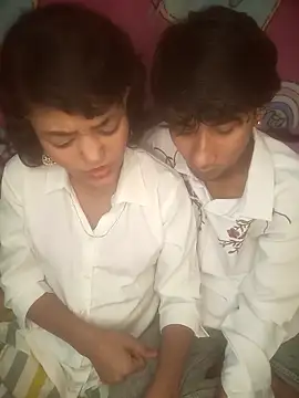 Freakingromance online show from 4, 2, 2026