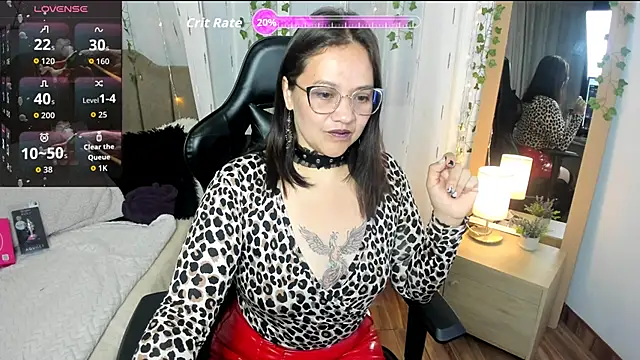 Snapshot of Victoria_Wilde_ chatting on 3, 2, 2026 Victoria Wilde online show from 3, 2, 2026