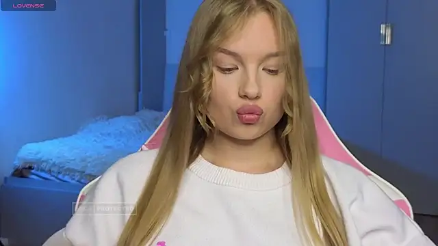 Lunar Flare online show from 12, 11, 2025