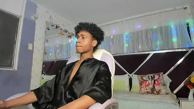 Santy bigcock 01 online show from 17, 3, 2026