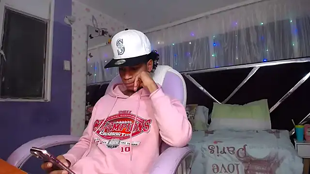 Santy bigcock 01 online show from 5, 5, 2026
