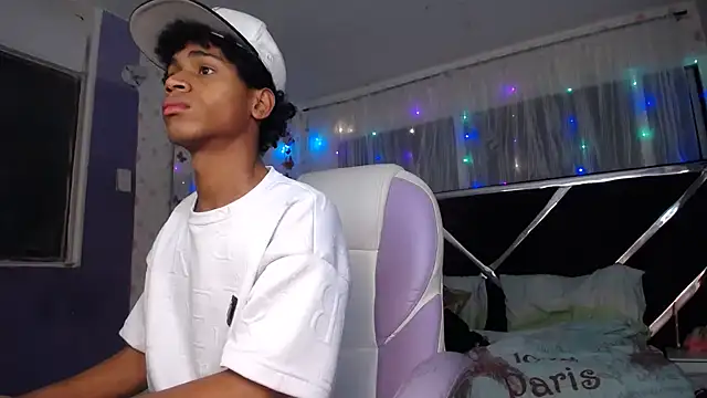Santy bigcock 01 online show from 9, 5, 2026