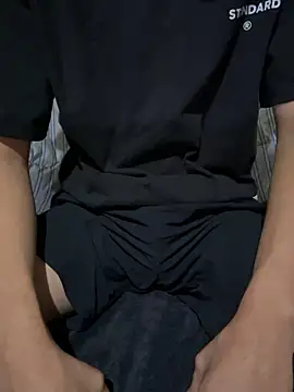 Snapshot of ilim111 chatting on 8, 11, 2025 ilim111 online show from 8, 11, 2025