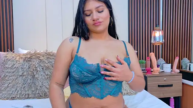 ValeriaMonet online show from 15, 12, 2025