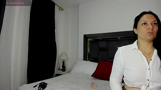 Snapshot of CatleyaSmith chatting on 16, 1, 2026 CatleyaSmith online show from 16, 1, 2026