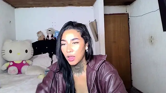 lyam ebony  online show from 4, 4, 2026