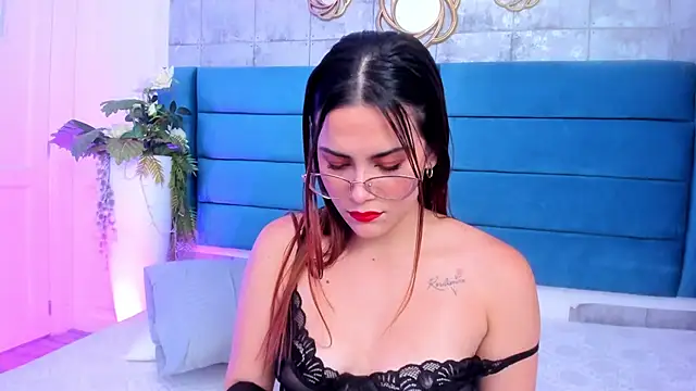 SaraAlvarezx online show from 14, 3, 2026