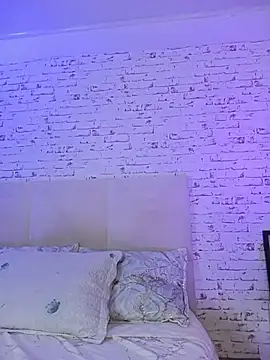 April Kay online show from 27, 11, 2025