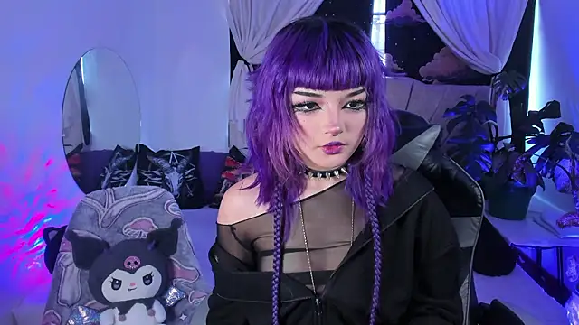 Snapshot of ravencollen chatting on 19, 3, 2026 ravencollen online show from 19, 3, 2026