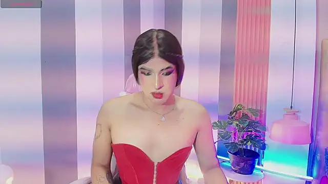 camii raux online show from 13, 11, 2025