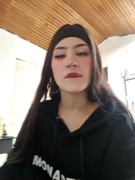 Celeste Moretti online show from 25, 11, 2025