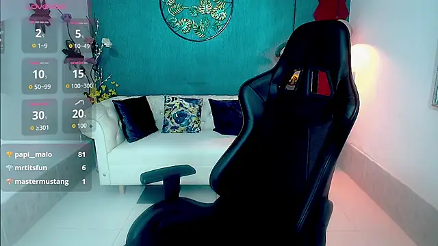 Snapshot of Scandarkmarie chatting on 7, 11, 2025 Scandarkmarie online show from 7, 11, 2025