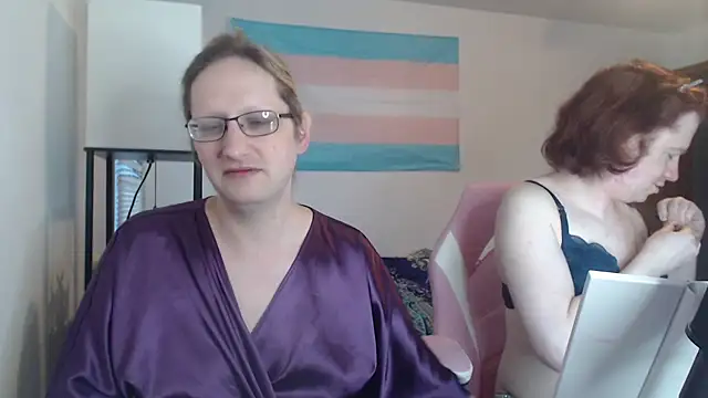 Savanah Banana  online show from 8, 4, 2026