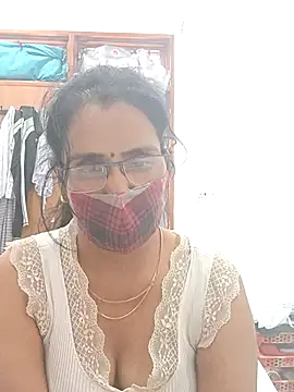 Snapshot of sanjana077 chatting on 1, 4, 2026 sanjana077 online show from 1, 4, 2026