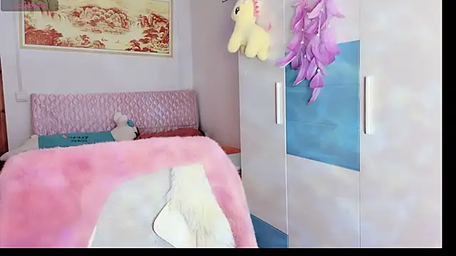 Xiaojuan61 online show from 3, 12, 2025