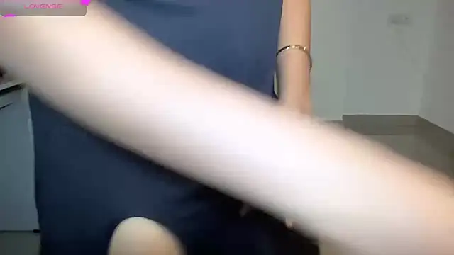 classy kritii online show from 27, 6, 2026