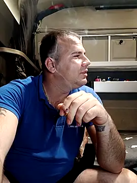 Chubbytop454 online show from 18, 12, 2025