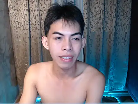 Urhotsilverboy online show from 27, 11, 2025