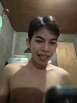 Urhotsilverboy online show from 15, 3, 2026