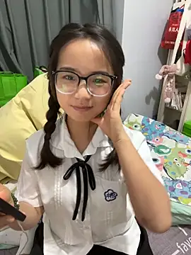 Snapshot of Hmm_0303 chatting on 11, 11, 2025 Hmm 0303 online show from 11, 11, 2025