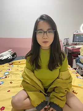 Snapshot of Hmm_0303 chatting on 21, 11, 2025 Hmm 0303 online show from 21, 11, 2025