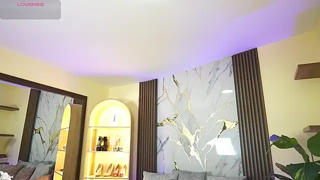 Snapshot of TessaaFox chatting on 23, 2, 2026 TessaaFox online show from 23, 2, 2026