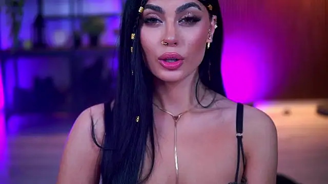 RavennaDArcy online show from 17, 2, 2026