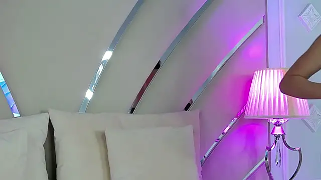 IvyNox online show from 28, 4, 2026