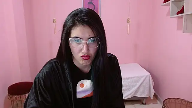 Violet raine  online show from 14, 11, 2025