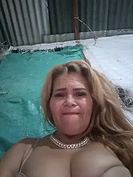 Snapshot of dirty_mother3 chatting on 2, 3, 2026 dirty mother3 online show from 2, 3, 2026