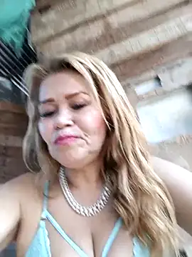 Snapshot of dirty_mother3 chatting on 3, 3, 2026 dirty mother3 online show from 3, 3, 2026