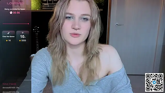 Snapshot of eshleeygreen chatting on 29, 5, 2026 eshleeygreen online show from 29, 5, 2026