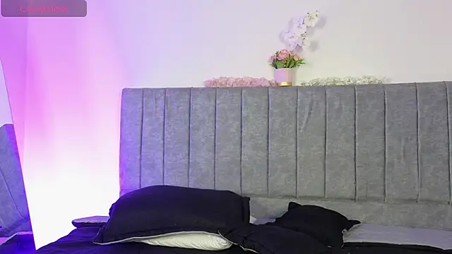 Snapshot of CurvyRosse_ chatting on 18, 1, 2026 CurvyRosse online show from 18, 1, 2026