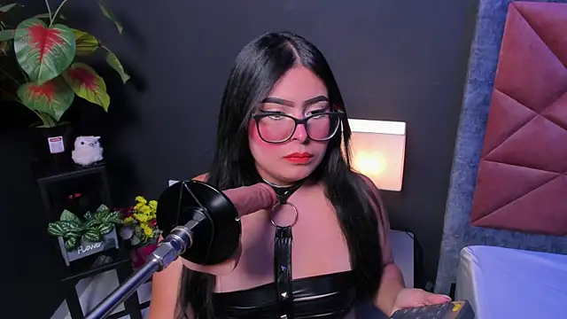 Amy whittee online show from 19, 3, 2026