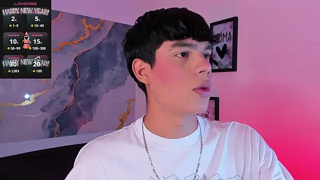 Snapshot of Isaac_Kurtt chatting on 5, 1, 2026 Isaac Kurtt online show from 5, 1, 2026